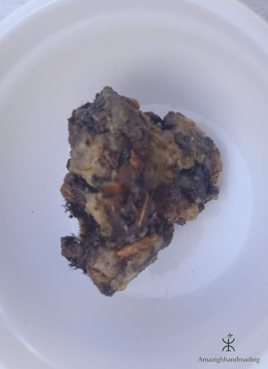 Black Fasoukh – Traditional Moroccan Aromatic Resin
