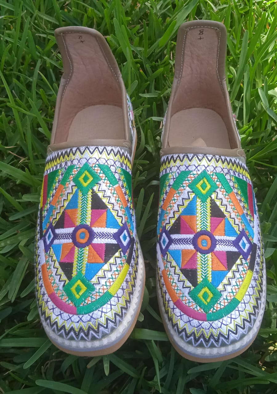 Handmade Amazigh Embroidered Leather Shoes – Silver Moroccan Slip-ons for Women