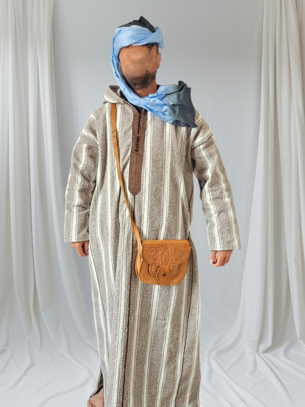 Handmade Moroccan 3-Piece Set – Djellaba, Turban & Leather Bag – Traditional Berber Outfit
