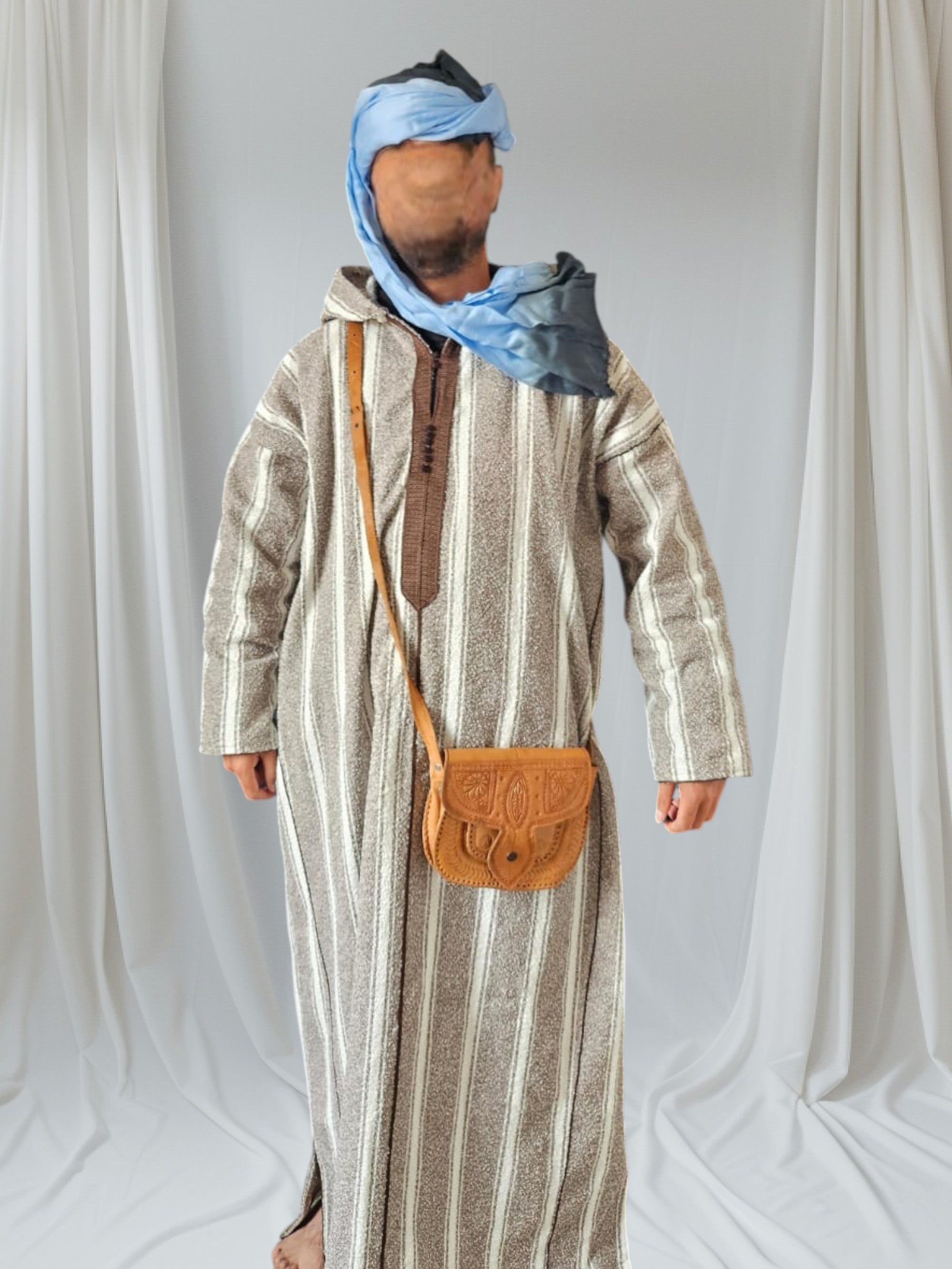 Handmade Moroccan 3-Piece Set – Djellaba, Turban & Leather Bag – Traditional Berber Outfit