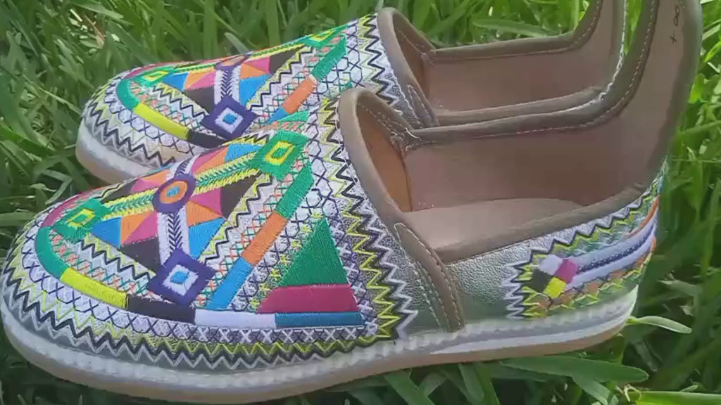 Handmade Amazigh Embroidered Leather Shoes – Silver Moroccan Slip-ons for Women